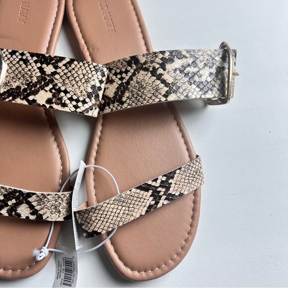 Old Navy Women's Double Strap Buckle Flat  Sandals Snake Skin Print Sz 10 - Picture 5 of 12